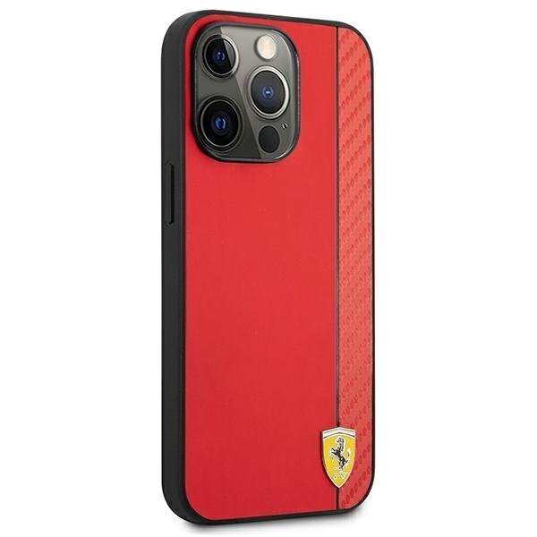 Ferrari FESAXHCP13LRE iPhone 13 Pro / 13 6,1 &quot;red / red hardcase On Track Carbon Stripe цена и информация | Telefonide kaitsekaaned ja -ümbrised | hansapost.ee