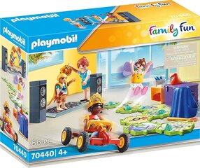 70440 PLAYMOBIL® Family Fun Lasteklubi цена и информация | Конструкторы и кубики | hansapost.ee