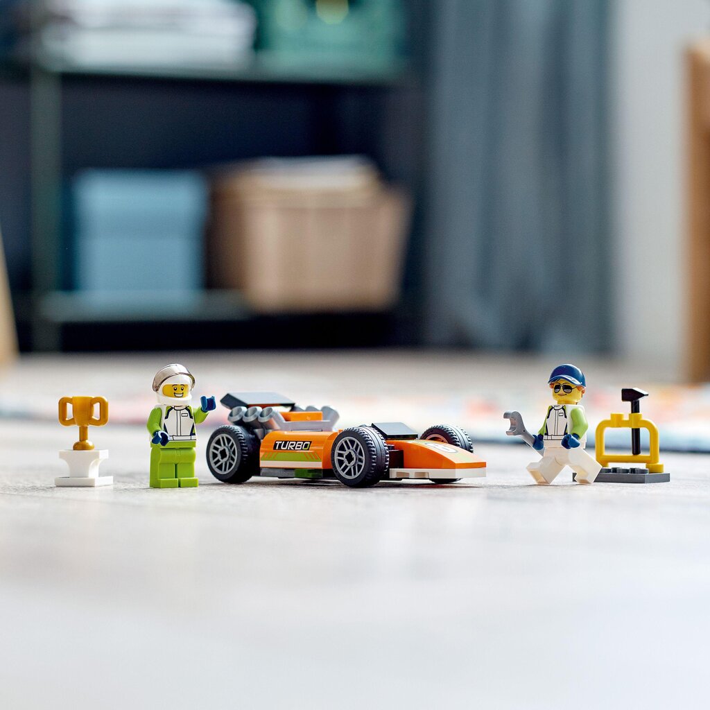 60322 LEGO® City Võidusõiduauto цена и информация | Klotsid ja konstruktorid | hansapost.ee