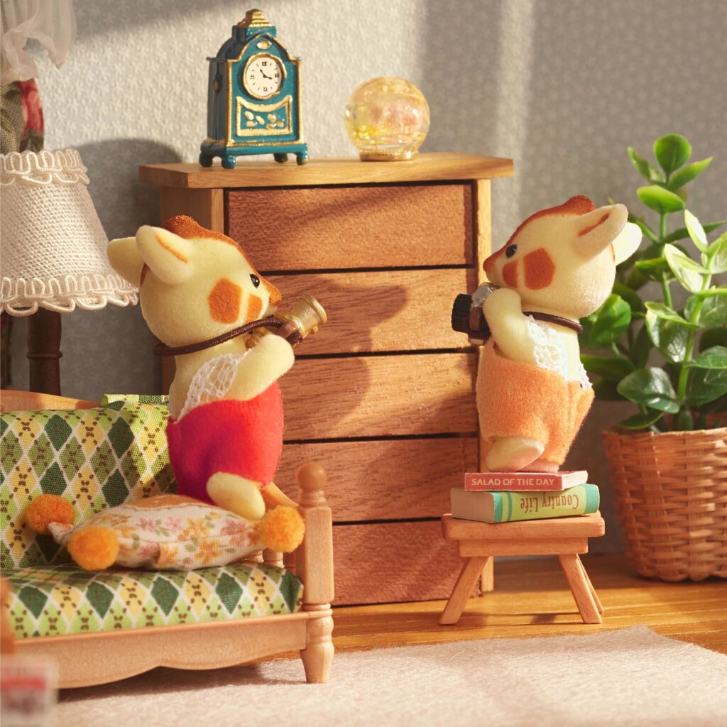 Kaelkirjakute perekond Sylvanian Families hind ja info | Mänguasjad tüdrukutele | hansapost.ee