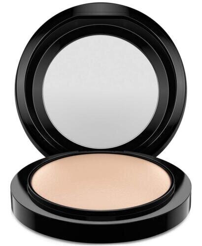 Kompaktpuuder MAC Mineralize Skinfinish, Light Plus, 10 g цена и информация | Jumestuskreemid ja puudrid | hansapost.ee