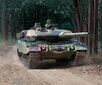 Revell - Leopard 2A6/A6NL, 1/35, 03281 цена и информация | Klotsid ja konstruktorid | hansapost.ee