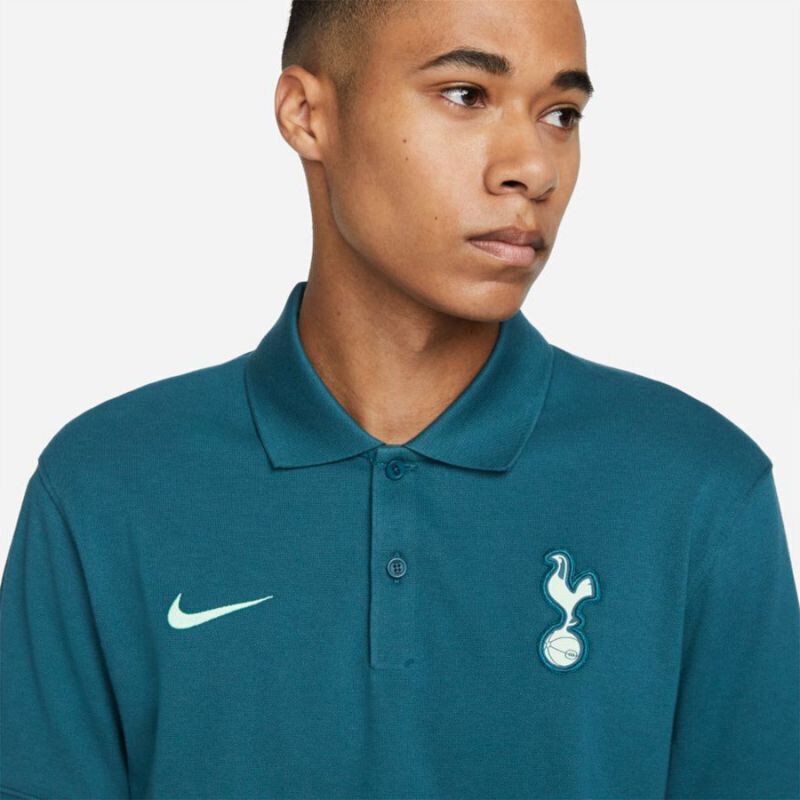 Meeste T-särk Nike, roheline hind ja info | Jalgpalli varustus ja riided | hansapost.ee