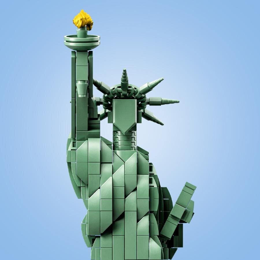 21042 LEGO® Architecture Vabadussammas hind ja info | Klotsid ja konstruktorid | hansapost.ee