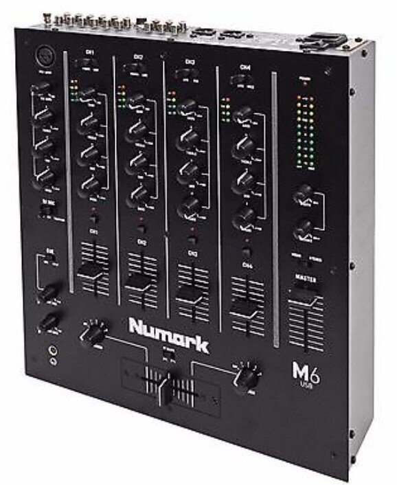 Numark M6 USB цена и информация | DJ puldid ja helipuldid | hansapost.ee
