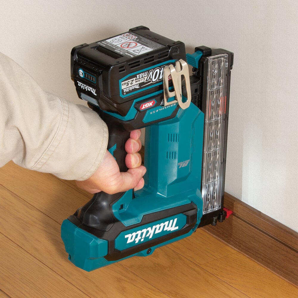 Akupinnaelapüss 18GA XGT FN001GZ Makita price and information | Käsitööriistad | hansapost.ee