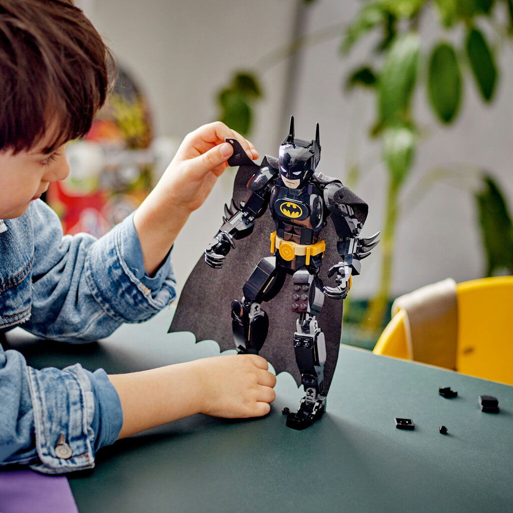 76259 LEGO® Super Heroes Batmani ehitatav figuriin цена и информация | Klotsid ja konstruktorid | hansapost.ee
