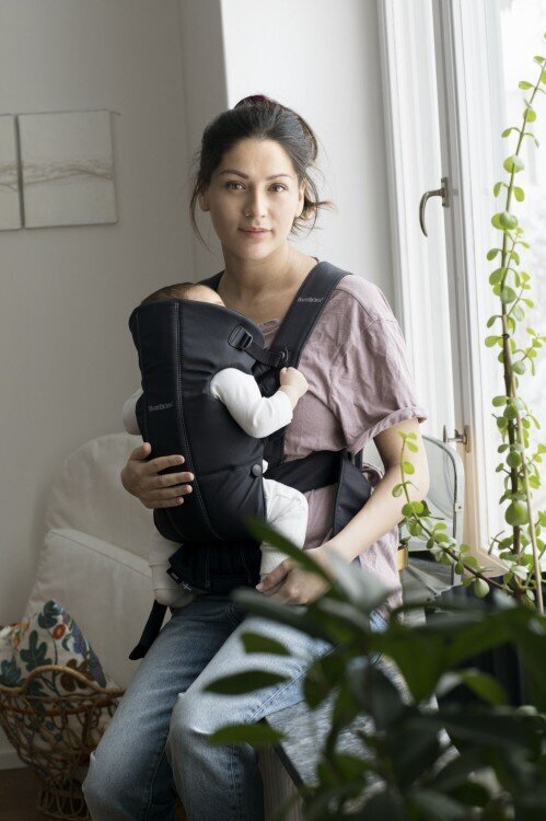 BabyBjorn Baby Carrier Mini Cotton, must hind ja info | Kõhukotid, kandekotid | hansapost.ee