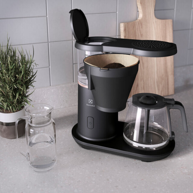 Electrolux E7CM1-2GB hind ja info | Kohvimasinad ja espressomasinad | hansapost.ee