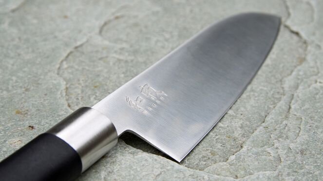 Kai Wasabi kööginuga Santoku 16,5cm, must hind ja info | Kööginoad ja teritajad | hansapost.ee