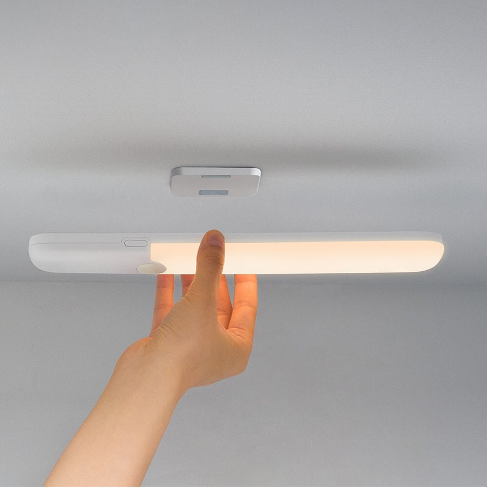 Baseus wardrobe lamp with motion sensor (natural light) цена и информация | Laualambid | hansapost.ee