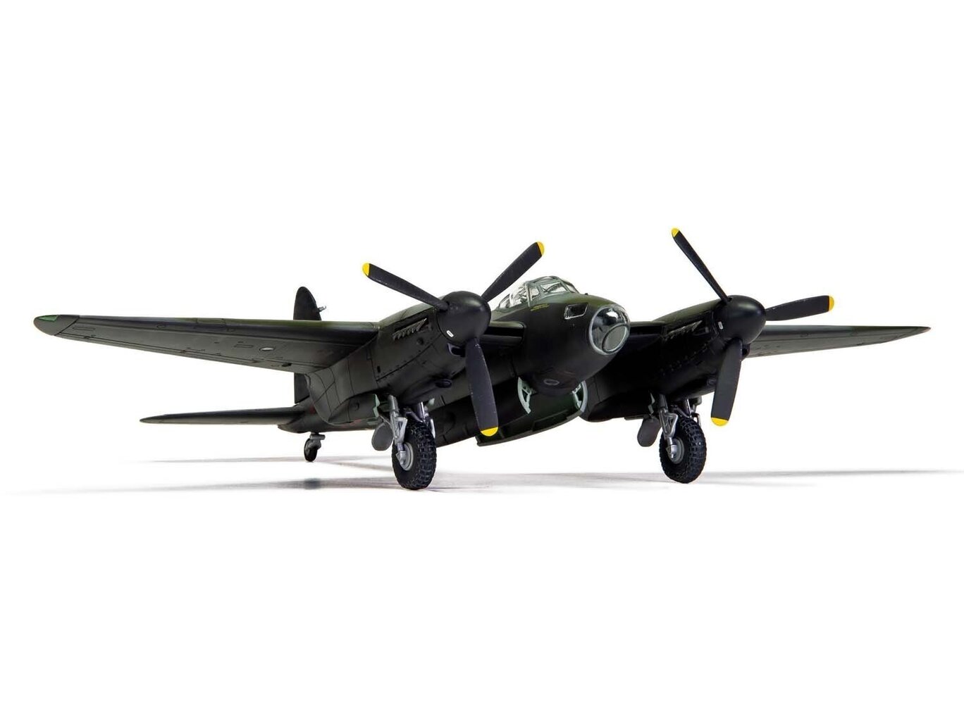 Airfix - De Havilland Mosquito B Mk.XVI, 1/72, A04023 цена и информация | Klotsid ja konstruktorid | hansapost.ee