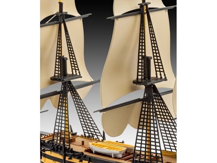 Revell - HMS Victory Gift set, 1/450, 65819 цена и информация | Klotsid ja konstruktorid | hansapost.ee