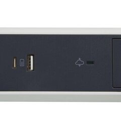 Legrand Защитный удлинитель 3x2PZ + USB A/C 1,5м цена и информация | Бытовые удлинители | hansapost.ee