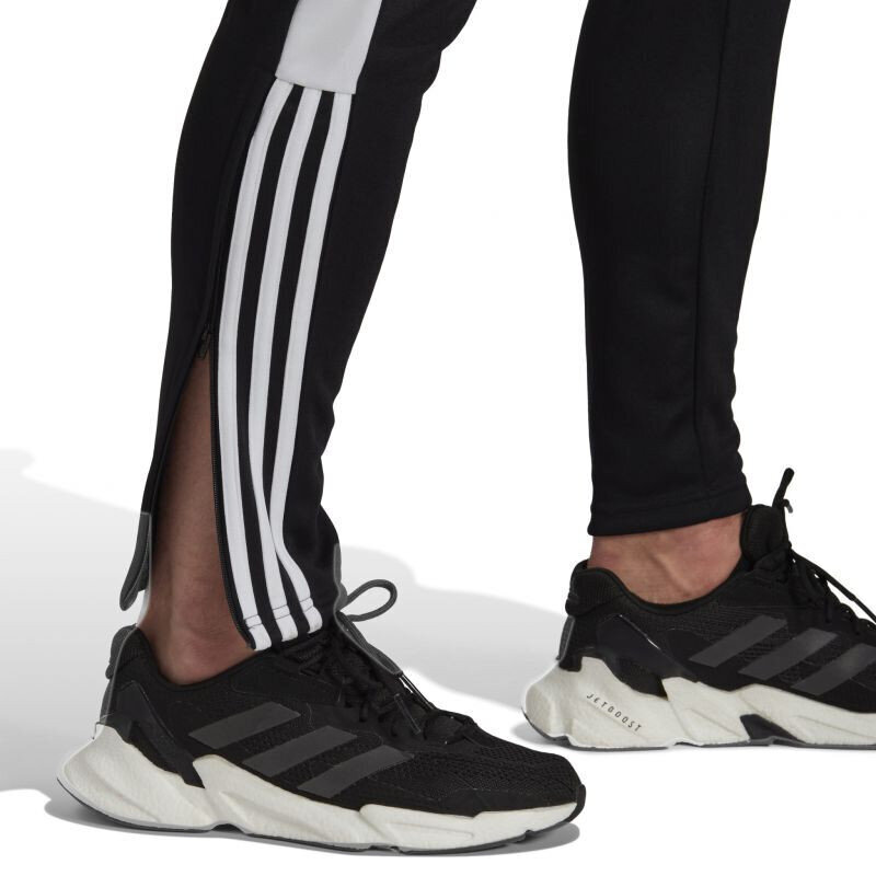 Meeste püksid Adidas Tiro Essentials, must цена и информация | Jalgpalli varustus ja riided | hansapost.ee