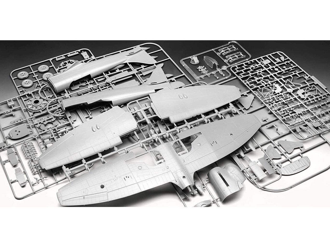 Revell - Hawker Tempest V, 1/32, 03851 цена и информация | Klotsid ja konstruktorid | hansapost.ee