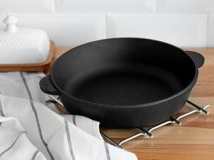 Сковорода чугунная Ø 26 см FRYER цена и информация | Brizoll Посуда и столовые приборы | hansapost.ee
