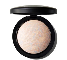 Mineraliseeritud puuder MAC Skinfinish Lightscapade, 10 ml hind ja info | Jumestuskreemid ja puudrid | hansapost.ee