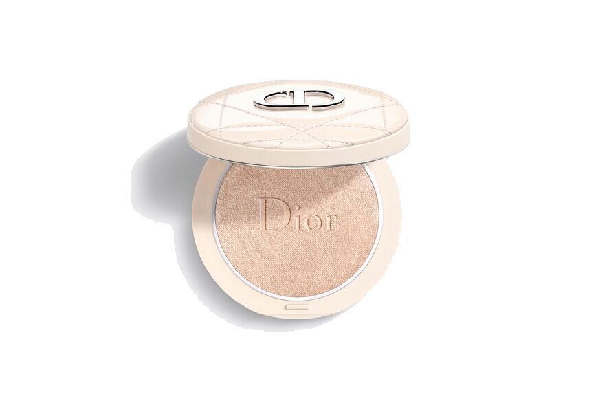 Sära andev toode Dior Forever 01 Nude Glow, 6 g hind ja info | Päikesepuudrid ja põsepunad | hansapost.ee