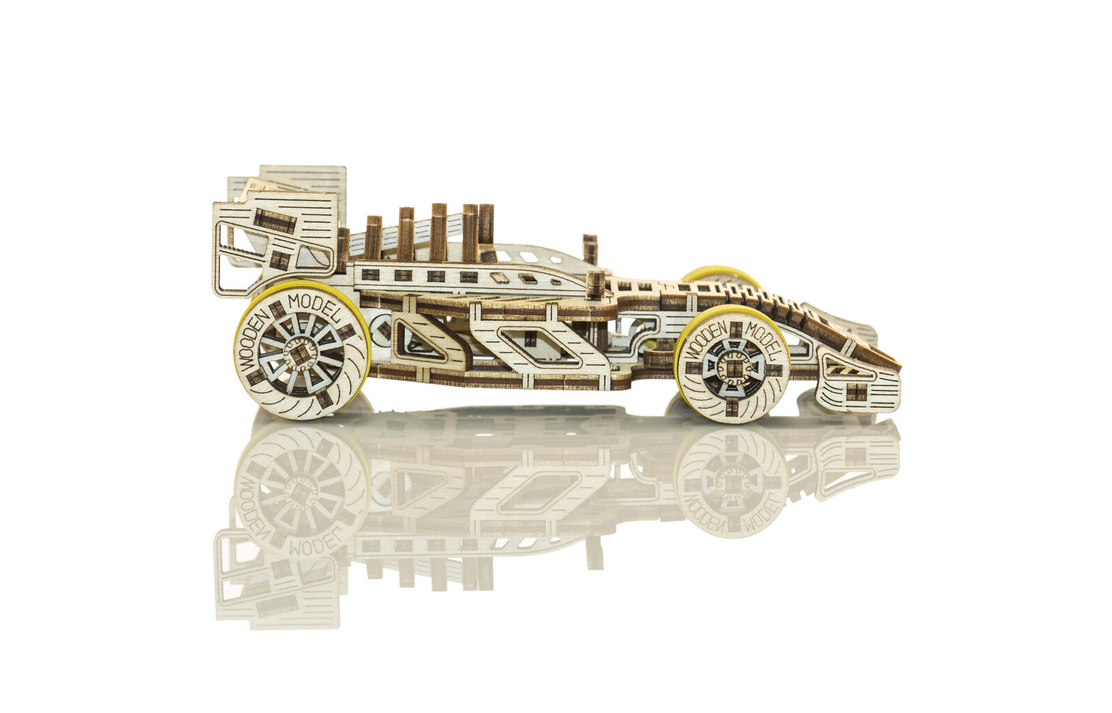 Puidust 3D konstruktor - Wooden City auto, 108 tk hind ja info | Klotsid ja konstruktorid | hansapost.ee