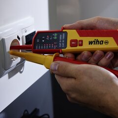 Wiha pinge ja järjepidevuse tester 12-1000 VAC CAT IV цена и информация | Ручной инструмент, 18 В 125 мм бесщеточная угловая шлифовальная машина для Makita Cordless, замена литий-ионного аккумулятора | hansapost.ee