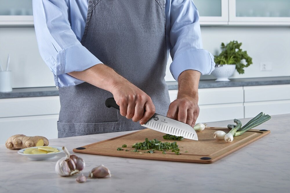 Santoku nuga Victorinox Fibrox Chef’s Knives hind ja info | Kööginoad ja teritajad | hansapost.ee