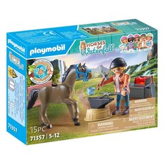 71357 PLAYMOBIL® Horses Of Waterfall Farrier Ben and Achilles цена и информация | Конструкторы и кубики | hansapost.ee