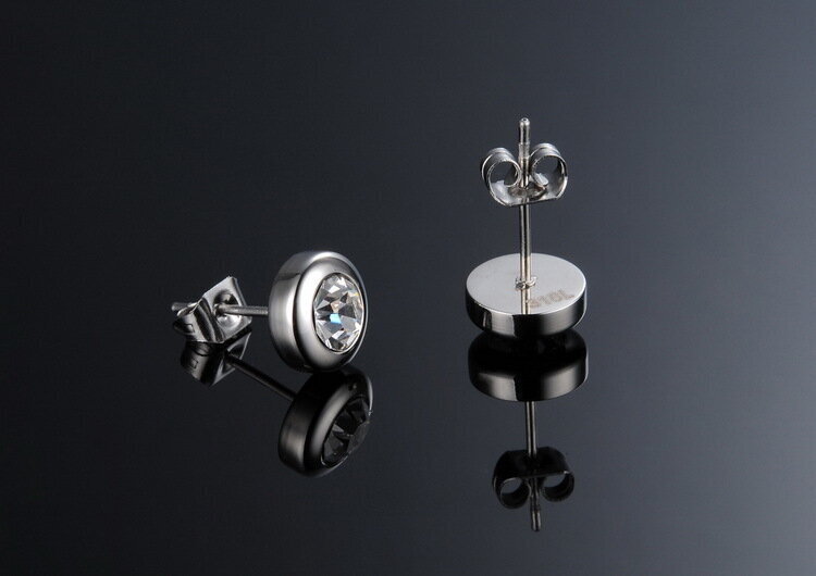 Troli Väikesed kõrvarõngad kristallselge KES-046-ga цена и информация | Kõrvarõngad | hansapost.ee