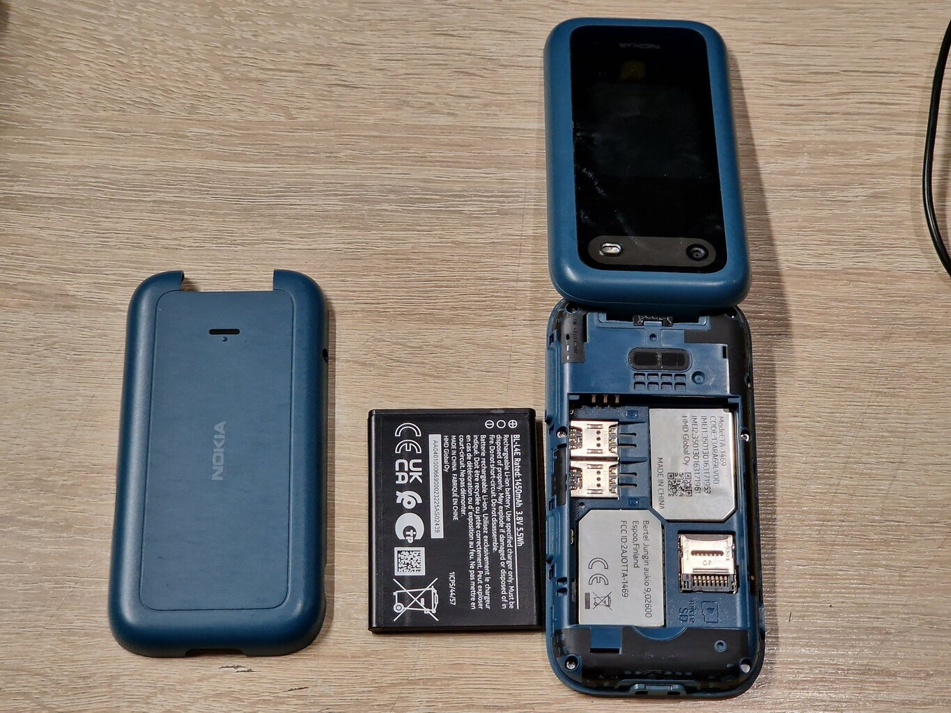 Defektiga toode. Nokia 2660 Flip 4G 1GF011GPG1A02 Blue hind ja info | Defektiga tooted | hansapost.ee