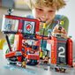 60414 LEGO® City Fire Station with Fire Truck tuletõrjedepoo koos tuletõrjeautoga цена и информация | Klotsid ja konstruktorid | hansapost.ee