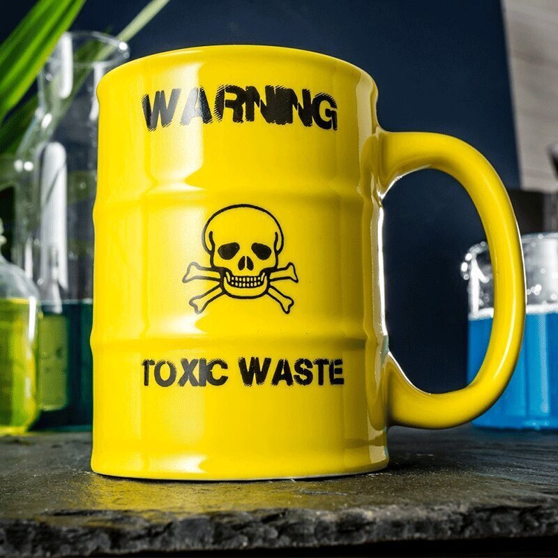 Tass Toxic Waste, 450 ml hind ja info | Muud kingiideed | hansapost.ee