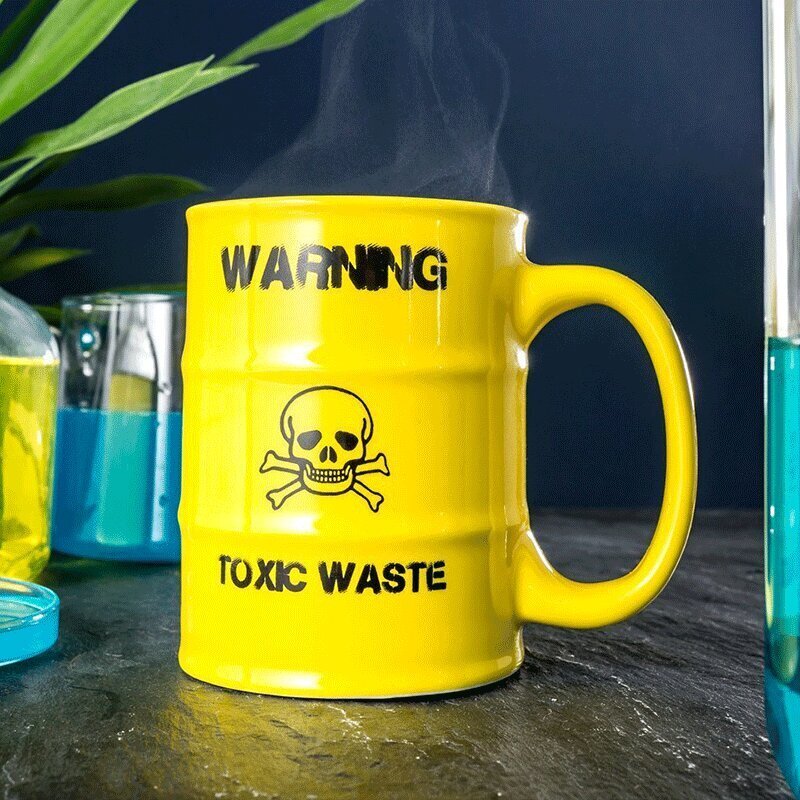 Tass Toxic Waste, 450 ml цена и информация | Muud kingiideed | hansapost.ee