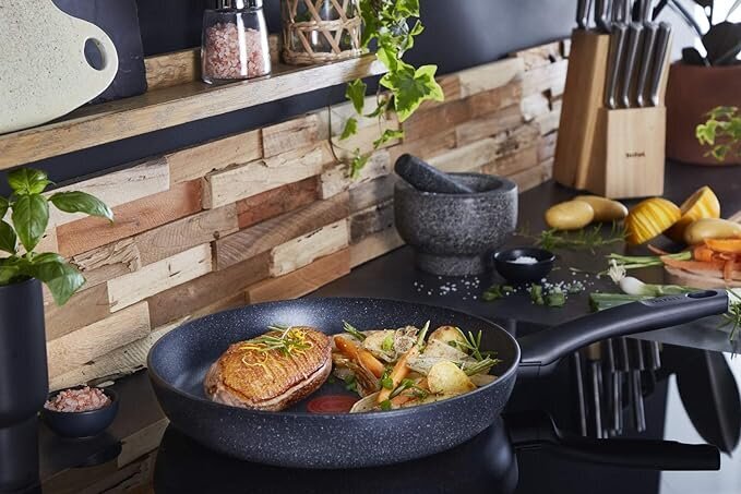 Praepann Tefal Black Stone 24cm цена и информация | Pannid | hansapost.ee