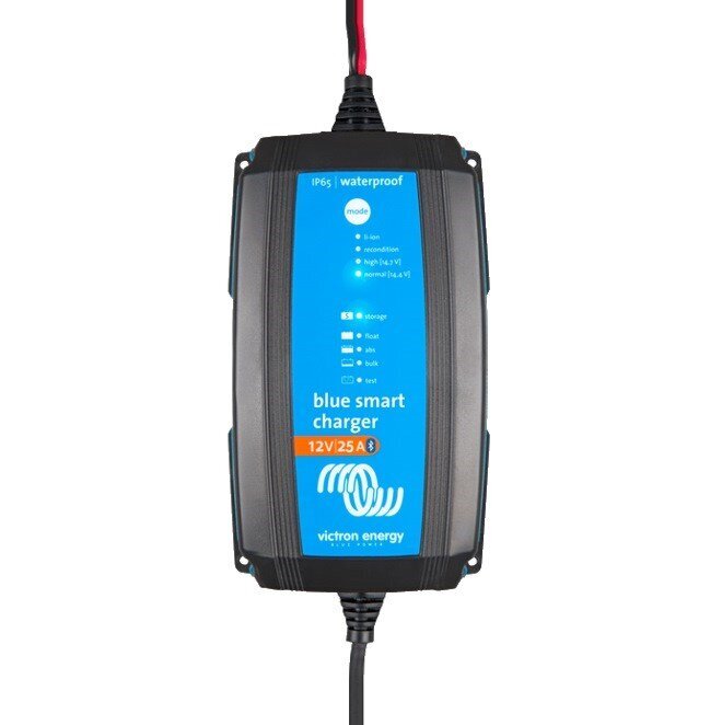 Laadija Victron Energy Blue Smart IP65 12V 25A hind ja info | Auto akulaadijad | hansapost.ee