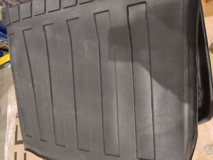 Товар с повреждением. Резиновый коврик для багажника HYUNDAI Tucson NX4 2021->, (without SUB) black /6009011 цена и информация | Товары с повреждениями | hansapost.ee
