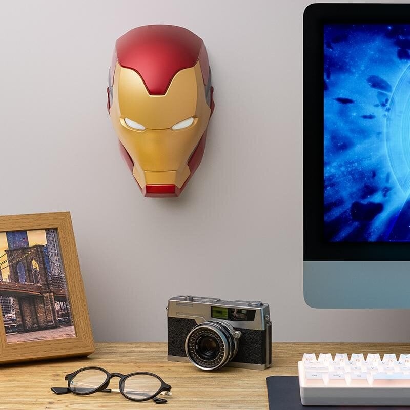Marvel Iron Man Mask Desktop Wall Logo цена и информация | Fännitooted mänguritele | hansapost.ee