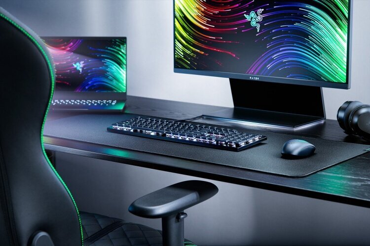 Juhtmega mänguklaviatuur Razer DeathStalker V2, RGB, LED, USB, DE, lineaarne optiline punane lüliti, must цена и информация | Klaviatuurid | hansapost.ee