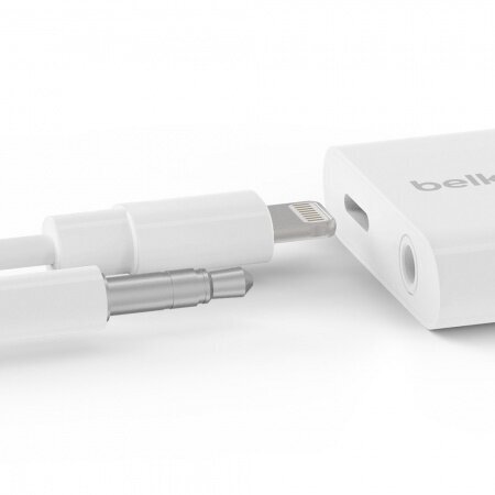 Adapter Lightning - 3,5mm + Lightning Belkin цена и информация | USB adapterid ja jagajad | hansapost.ee