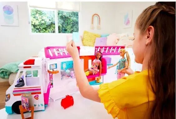 Kiirabi Barbie цена и информация | Mänguasjad tüdrukutele | hansapost.ee