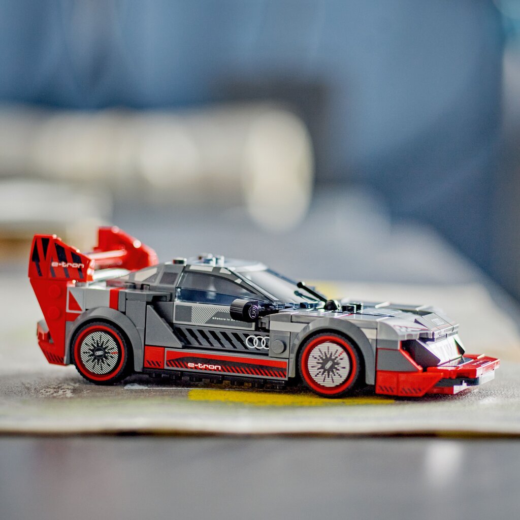 76921 Lego® Speed Champions Võidusõiduauto Audi S1 ​​e-tron quattro hind ja info | Klotsid ja konstruktorid | hansapost.ee