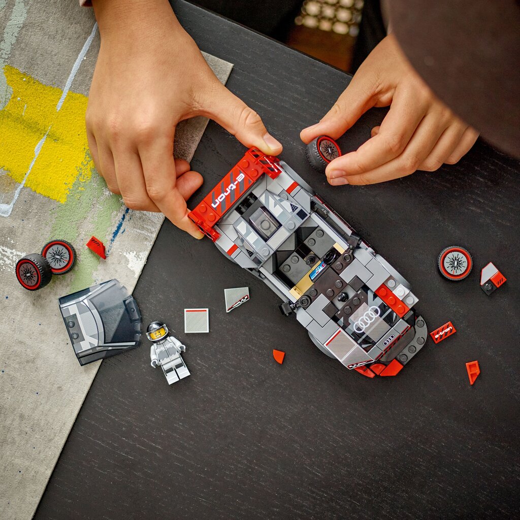 76921 Lego® Speed Champions Võidusõiduauto Audi S1 ​​e-tron quattro цена и информация | Klotsid ja konstruktorid | hansapost.ee
