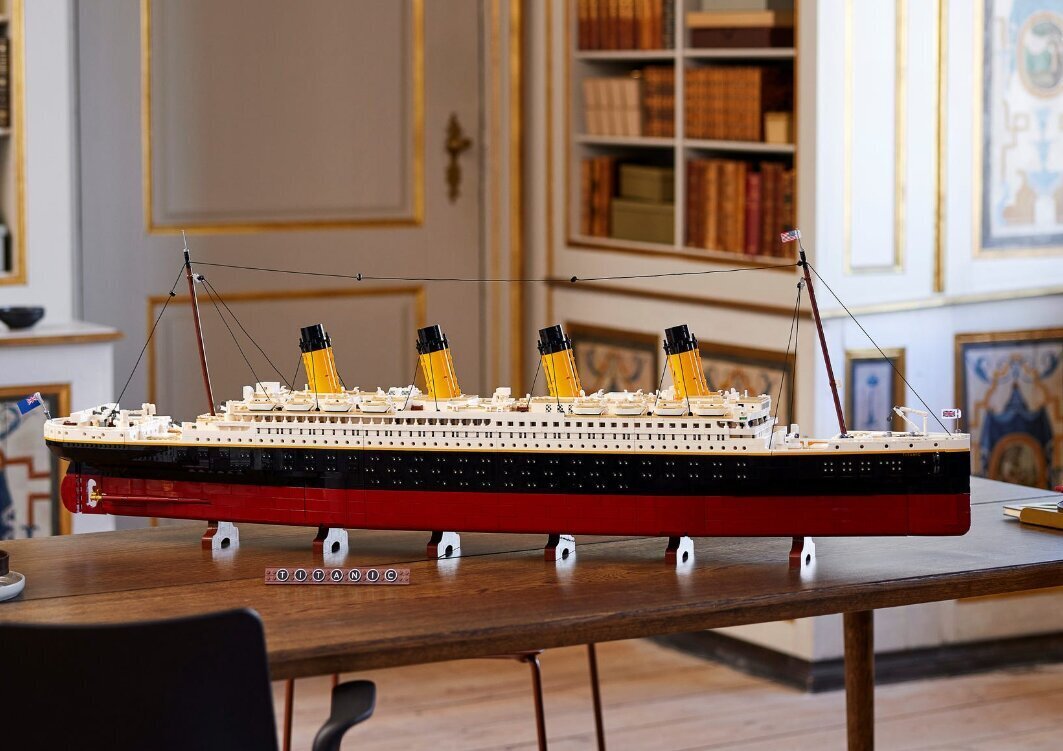 Lego® Titanic 10294 цена и информация | Klotsid ja konstruktorid | hansapost.ee