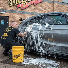 Авто шампунь и финишный воск Meguiars G17748 Ultimate Wash & Wax 2в1, 1420мл цена и информация | Автохимия | hansapost.ee