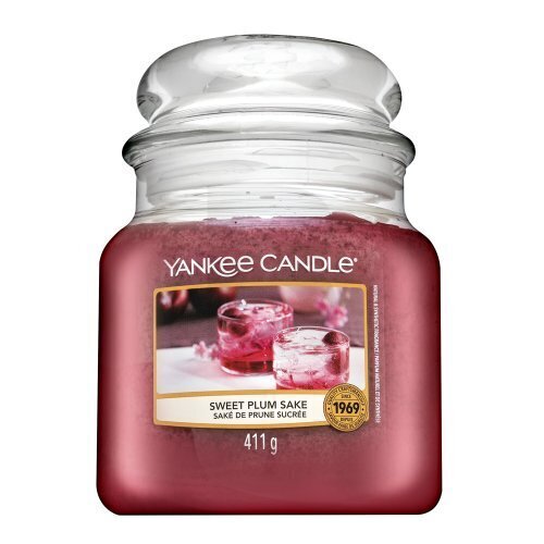 Yankee Candle lõhnaküünal Sweet Plum Sake, 411 g цена и информация | Küünlad, küünlajalad | hansapost.ee