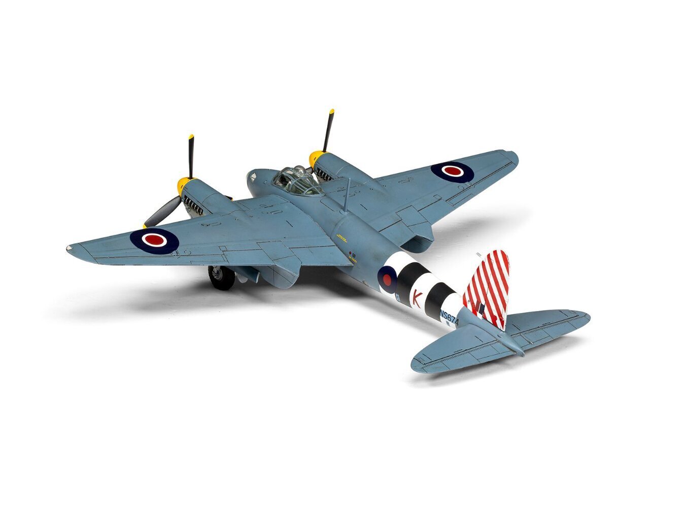 Mudelkomplekt Airfix De Havilland Mosquito PR.XVI, 1/72, A04065 hind ja info | Klotsid ja konstruktorid | hansapost.ee