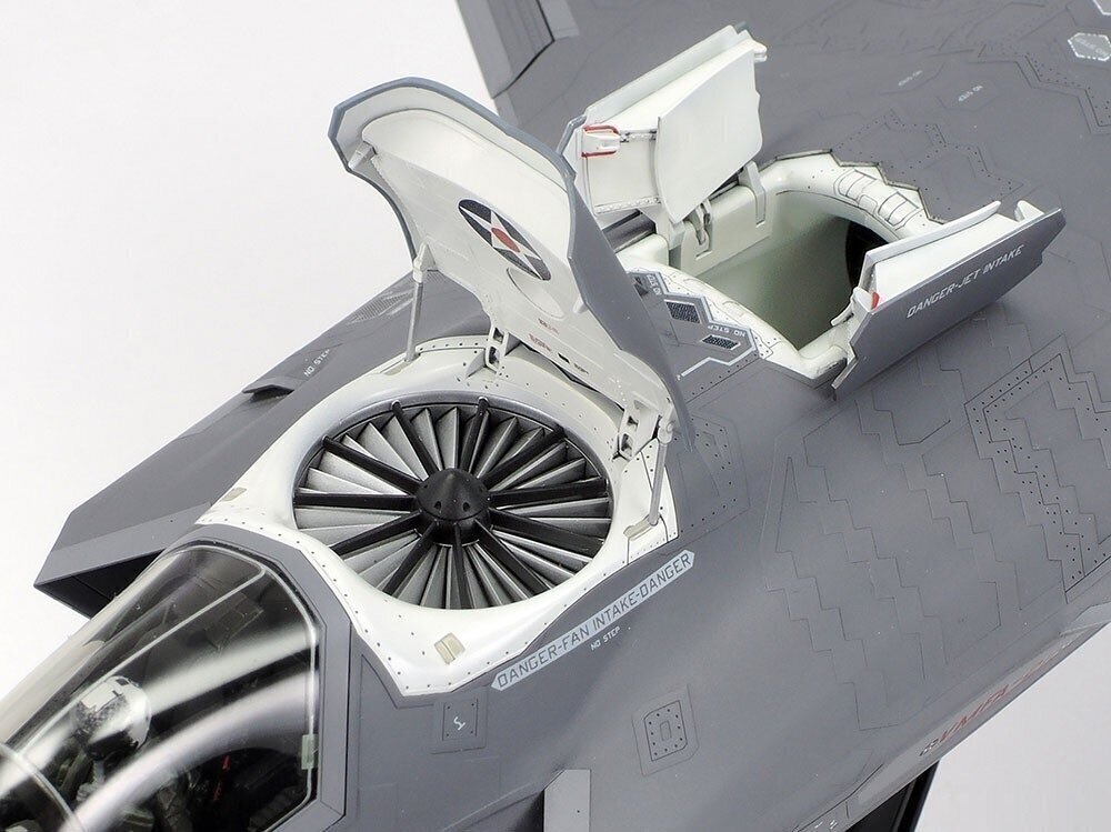 Konstruktor Tamiya – Lockheed Martin F-35B Lightning II, 1/48, 61125 hind ja info | Klotsid ja konstruktorid | hansapost.ee