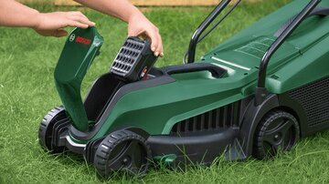 Juhtmeta muruniiduk Bosch Easy Mower, 18V-32-200, ilma aku ja laadijata цена и информация | Muruniidukid | hansapost.ee