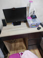 Письменный стол NORE A7, правый вариант, цвета дуба/темно-коричневый